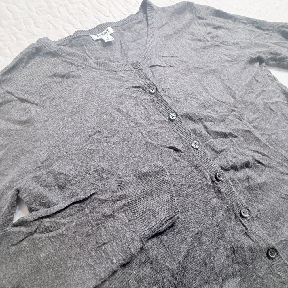 Women M Cardigan Sweater Grey Button VNeck ACADEMIA OFFICE WORK EVERYDAY PREPPY